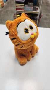 عروسک گربه گارفیلد محصول شماره 1002 - تصویر 2